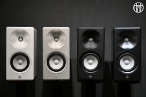 Read more about the article 【ASCILAB C6B 四色實拍一次看個夠】