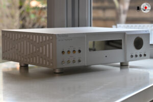 Read more about the article Boulder 1012 前級擴大機