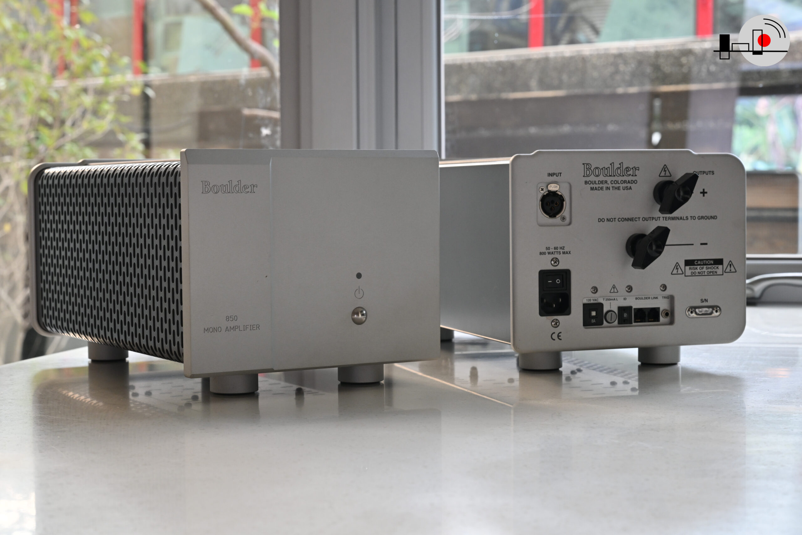 Read more about the article Boulder 850 MONO後級擴大機